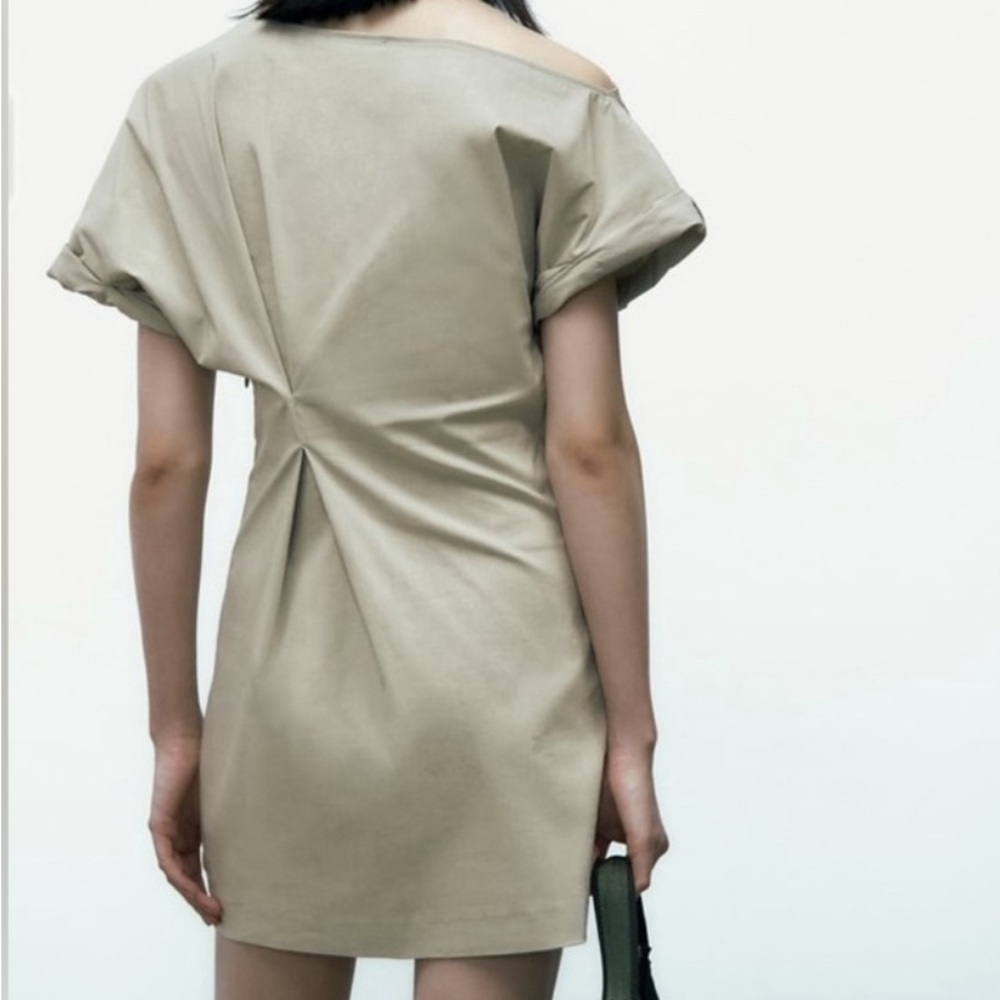 Zara PLEATED ASYMMETRIC DRESS ZISE L - Picture 4 of 7